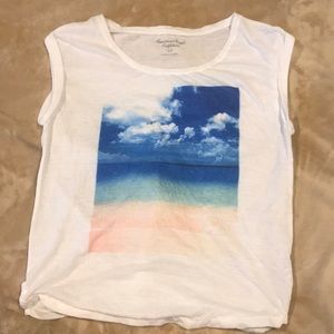 Beach graphic American Eagle tee
